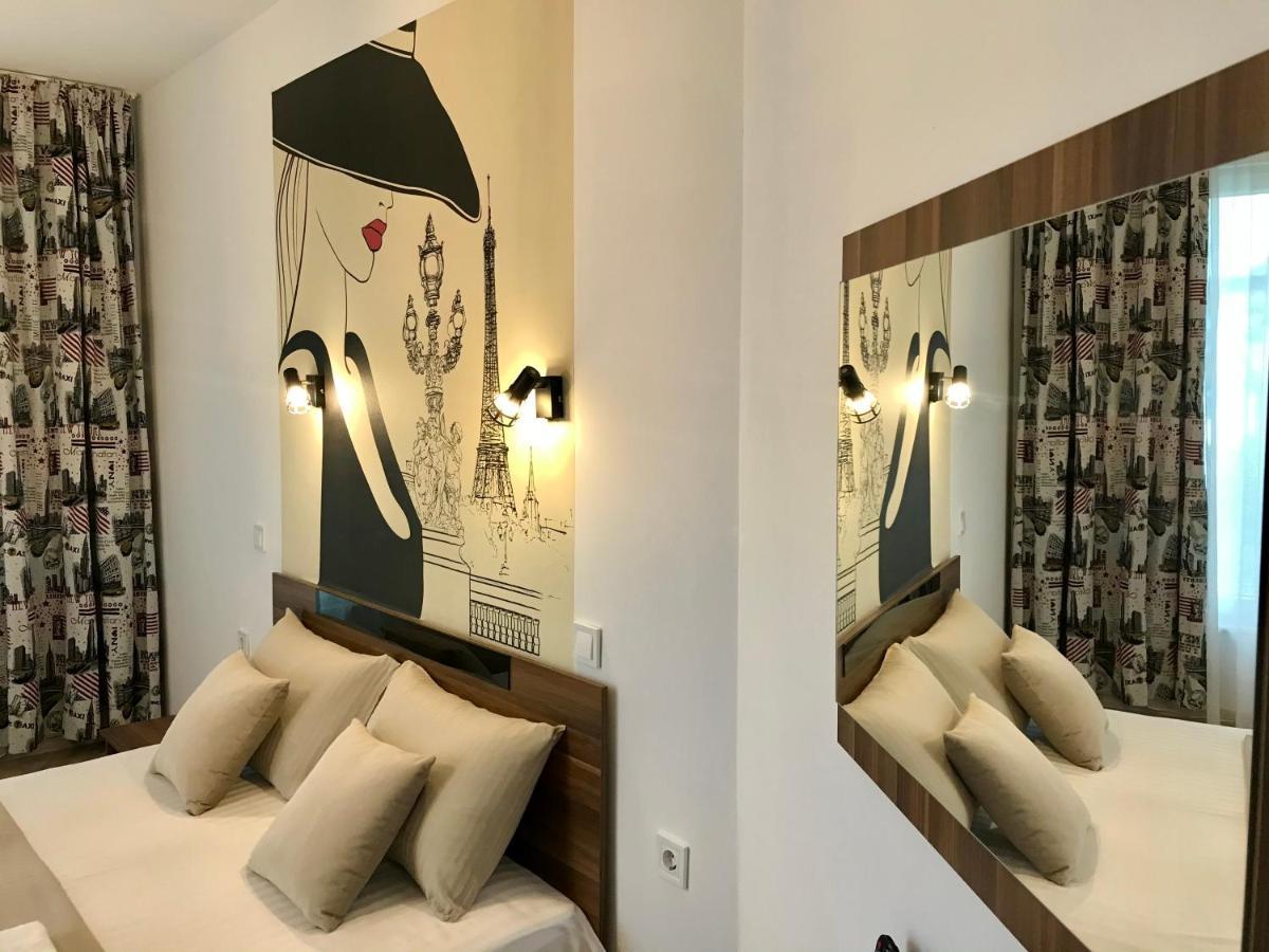 Apartment Raya Обзор Екстер'єр фото